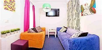 Glow Hostel *